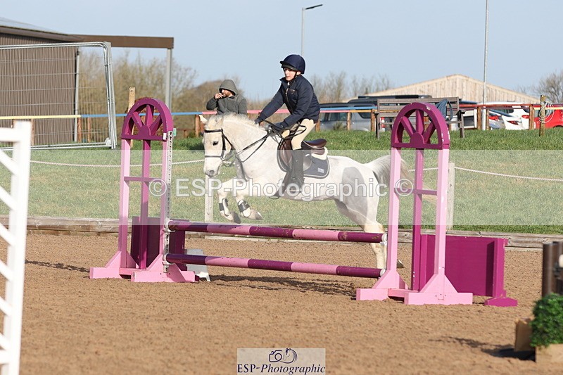 240210A-103736-00500 - Cls 17+18 Club and Schools 70cm