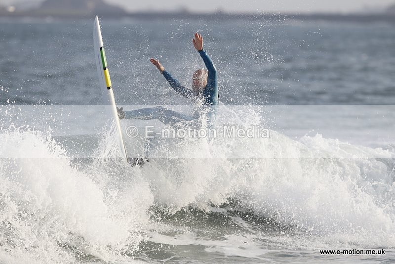 SU 091010 63 - Surf Oct 2010