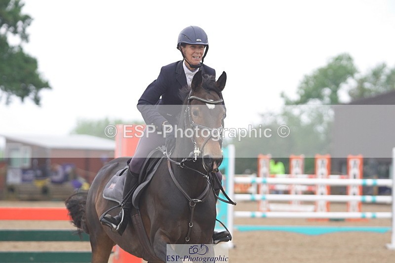 231017A-160302-07743 - Cls 31 Snr 1m Derby