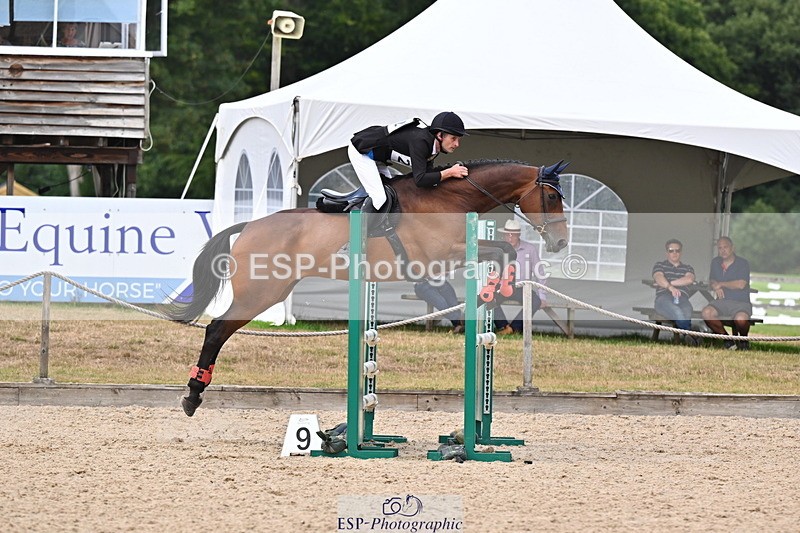 250802A-154259-06404 - E-212-Neil.Roberts-SUMMER.SOLSTICE