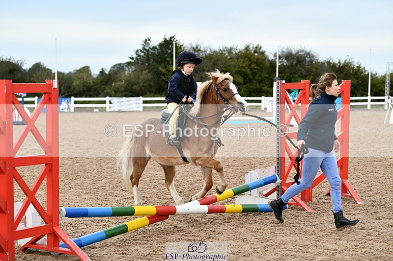 241013B-090941-00116 - Cls 1 Clear Round