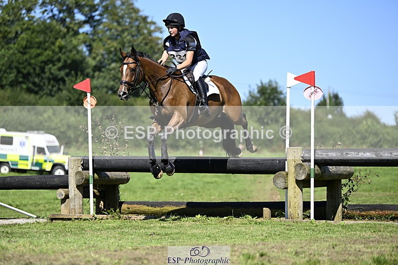 240811A-151534-05319 - 221-