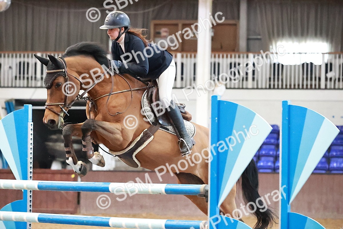SBM_003001 - Class 11 - Senior Foxhunter 1.20m