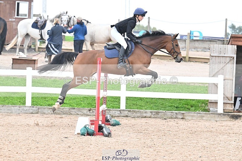 250920-121219-01044 - Cls 24+25 Club and Schools 80cm