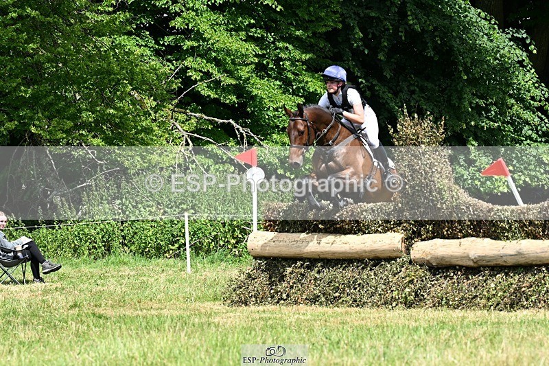 240629X-113523-0510 - 010-Georgie_Selley-VICARSTOWN_VICTOR