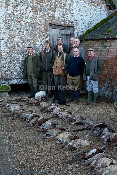 CGs-298 - Chicks Shoot 2011