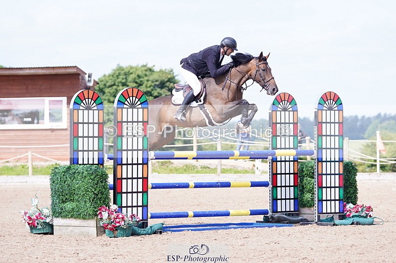 240802A-105202-03698 - Cls 15 Foxhunter