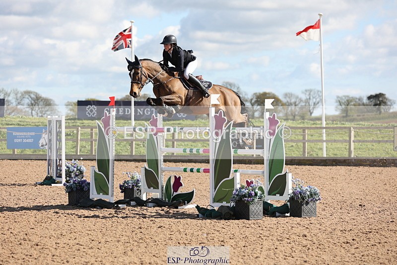 240419A-161149-09221 - Cls 10, 2 Star Big Tour 145cm  15.45 to 16.35 break