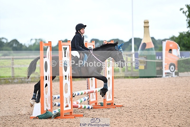 240813-155748-00119 - Clear round & 60cm