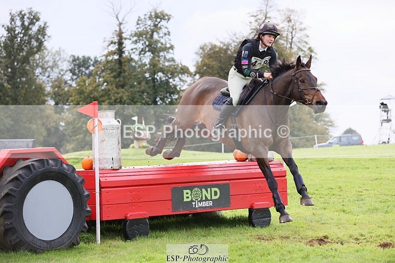 231021-130834-17101 - 418-PENHILL.REX-Lesley.Mitton-SC+XC