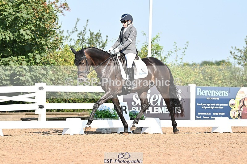 250816-094035-02652 - 094-Alicia.GriffithsSeagry.Danita