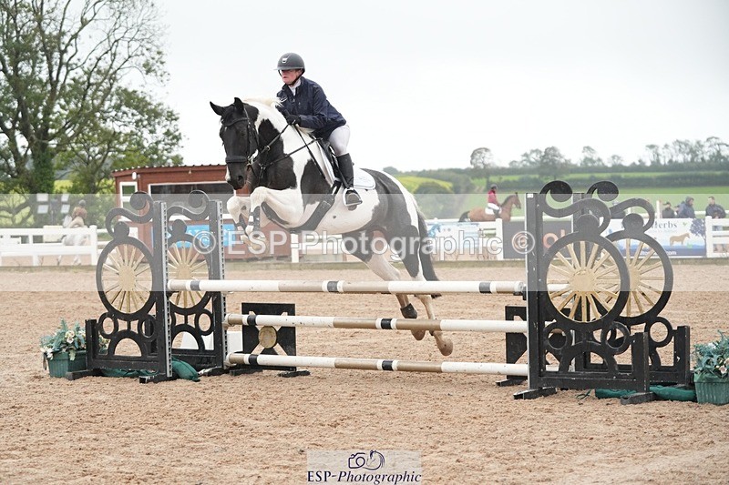 251003-121300-00857 - Cls 8 95cm Amateur Qualifier