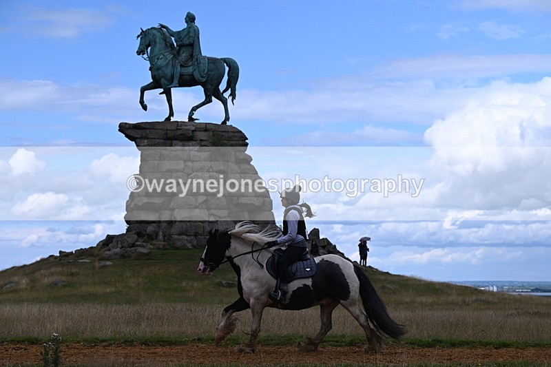DSC_9665 - Time at Statue 15:11 to 15:58