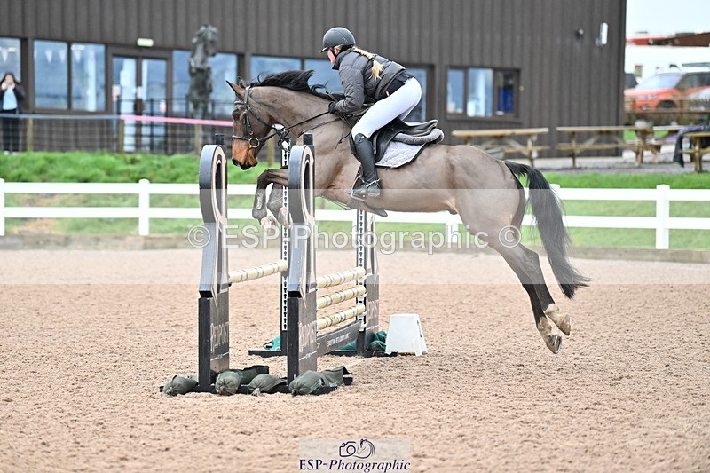 240224A-083943-02825 - Cls 9 British Novice and 90cm Open