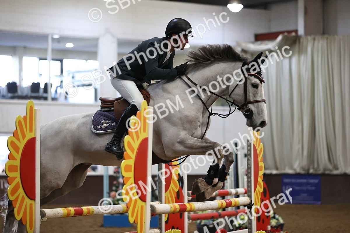 SBM_004699 - Class 16 - Senior Newcomers - 1.10m
