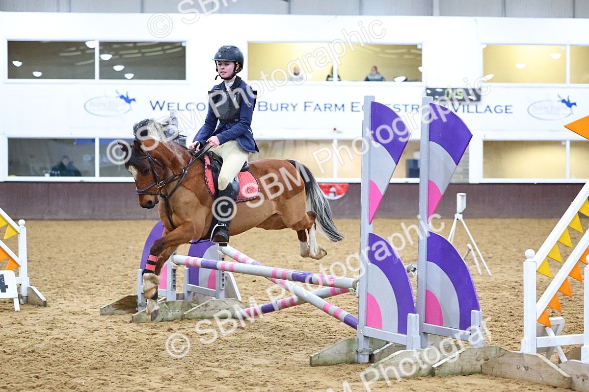 SBM_001924 - Class 4 - Festive Fences - 70cm