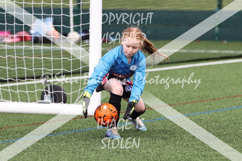 1DX30515 - Sat 13th U9 Girls