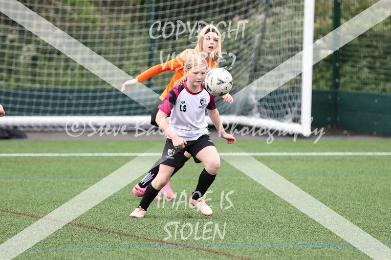 1DX31561 - Sat 6th U12 Girls