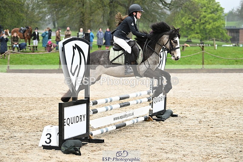 250418A-140917-01065 - UnAff 70cm