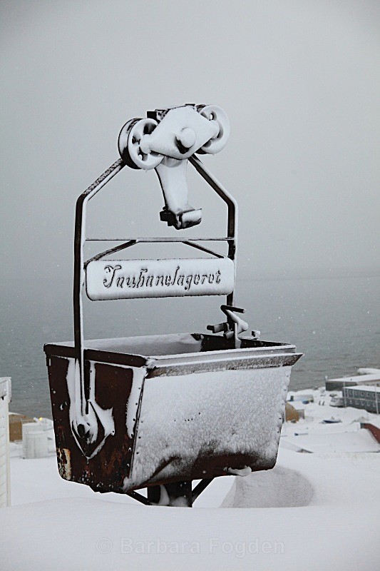 Coal bucket 5805 - Winter in the daylight