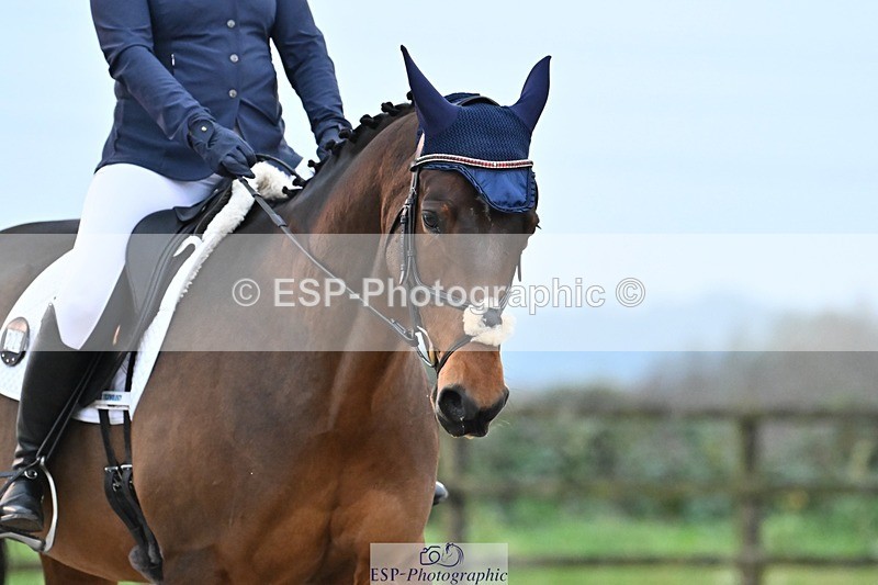 241103-155556-03276 - Novice 1 - 14.44 to 16.08