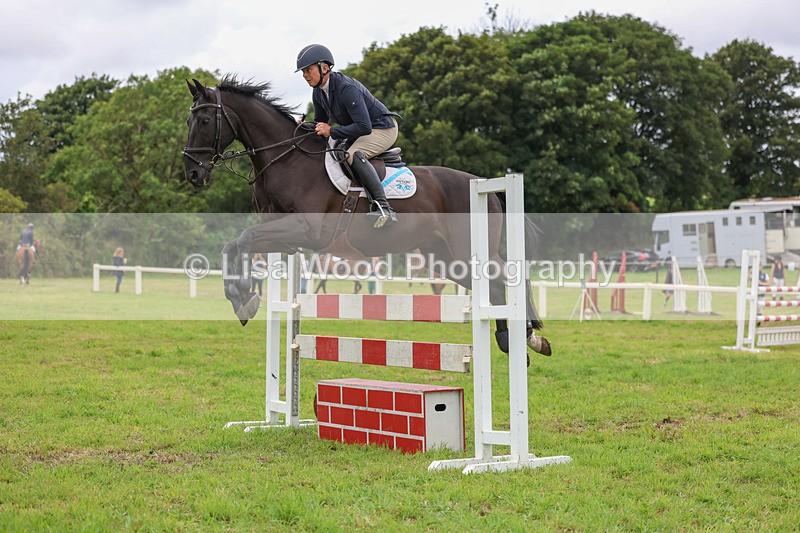 3E7A8122 - Class 7: Senior Newcomers/1.10m open