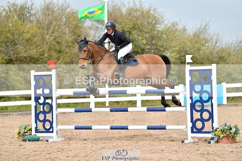 240421A-113628-13719 - Cls 20, 1 Star Silver Tour 1.20m