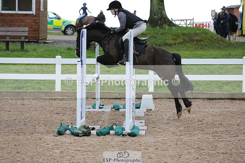 240211A-105337-02261 - Cls 4 Pony Discovery & 90cm Open