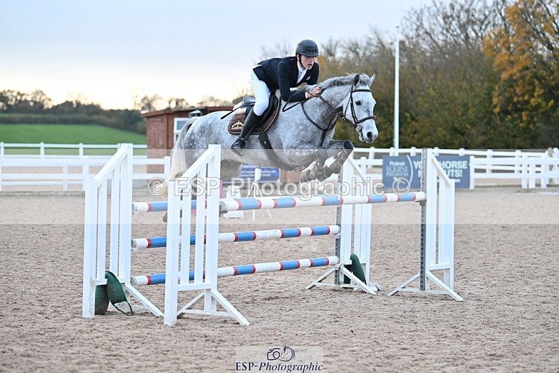 231119A-151017-06277 - Sun Cls 10 Blue Chip JC and JA Handicap