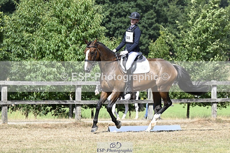 250822A-113456-22297 - DR 11.00 to 12.00