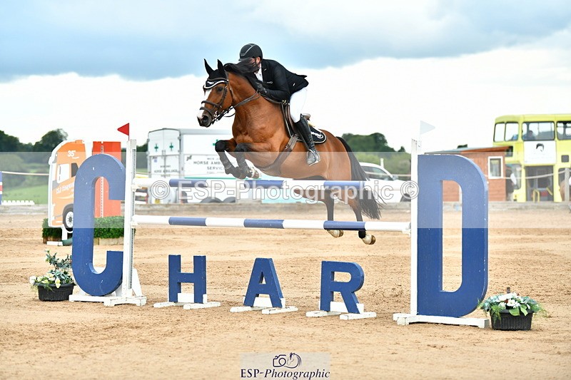 230720A-152733-03878 - Cls 9, 2 Star Big 1.40m Start to break