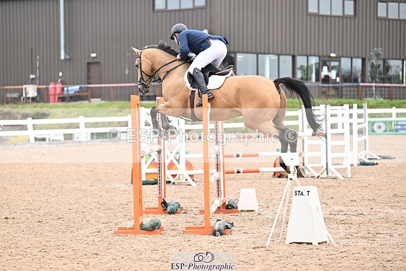 250917-125423-00568 - Cls 3 Snr 1.05m Open