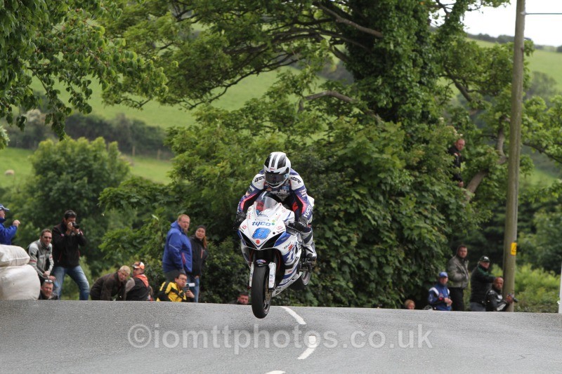 William Dunlop Suzuki / Tyco Suzuki - Monster Energy Supersport Race 2
