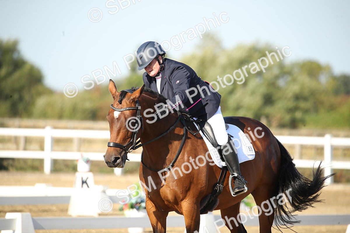 SBM_004490 - Class 11 - Novice 5 - 9.0010.03