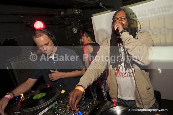 44 - Friends-&-Family @ the-roadhouse 02.05.15 (a)