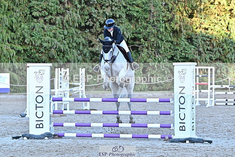 250829A-191539-03726 - Cls 12 1.05m Amateur Quali and Open