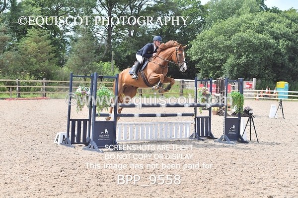 BPP_9558 - CLASS 8 Senior Foxhunter/ 1.20m Open