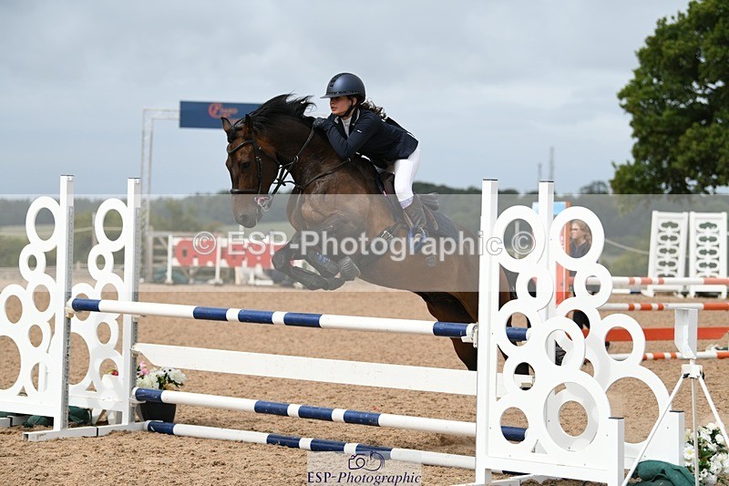 250807-114420-00770 - 1m Round 1