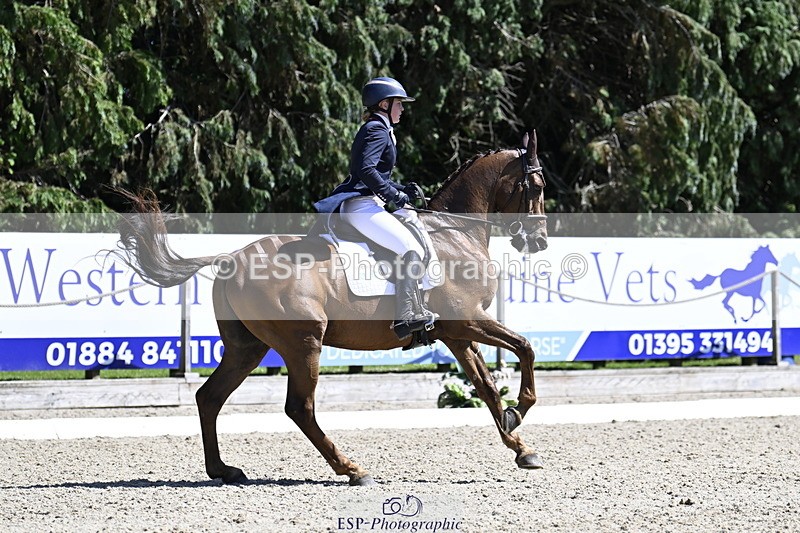 250522A-150451-03768 - D-402-Isabelle.Cook-CYMOON.F.Z