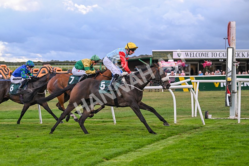 270825-Race 6-Filey Beach-6805 - Race 6