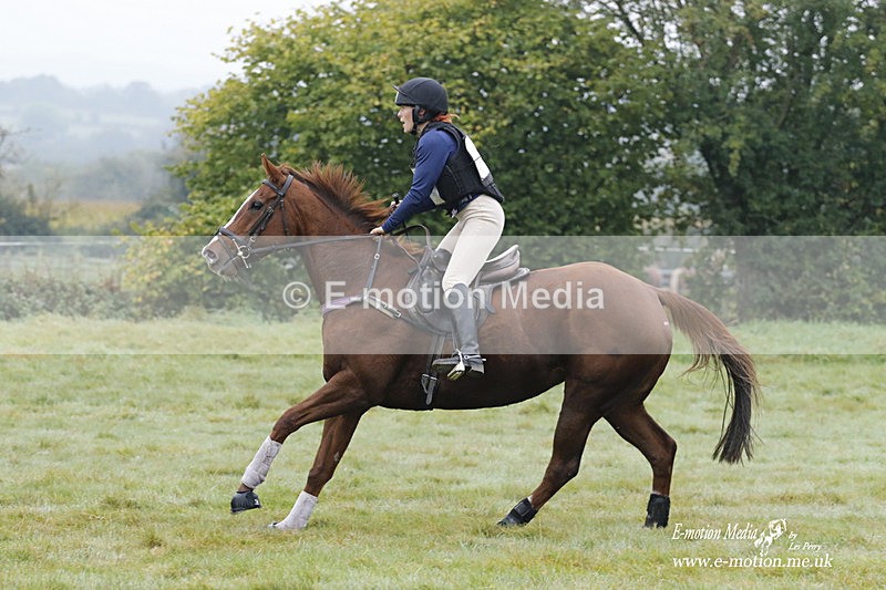 WWHT 171021 0369 - Novice Restricted (0.80m)  17/10/21
