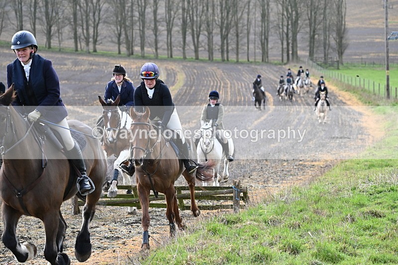 WJ6_8629 - Meet & Line One