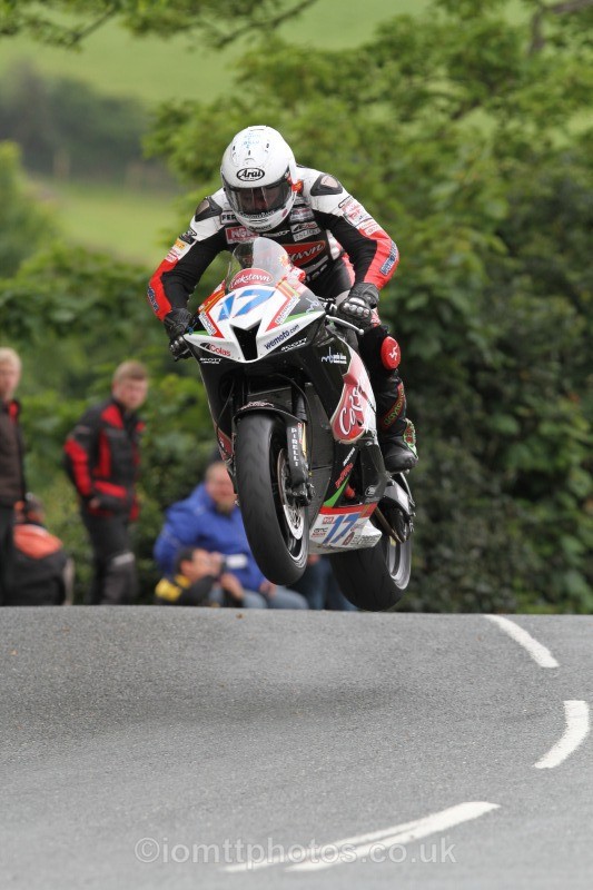 Dan Kneen Honda / Cookstown B.E.Racing - Monster Energy Supersport Race 2