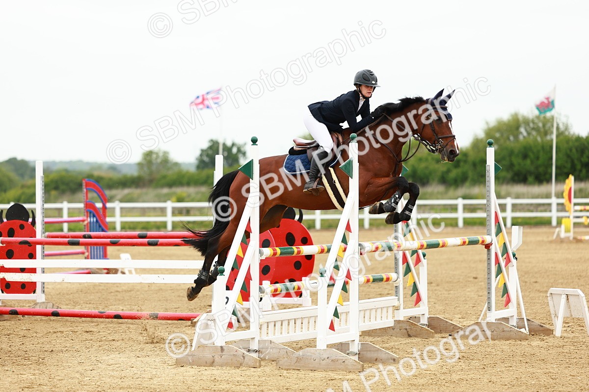 SBM_000994 - Class 4 - Senior Newcomers - 1.10m