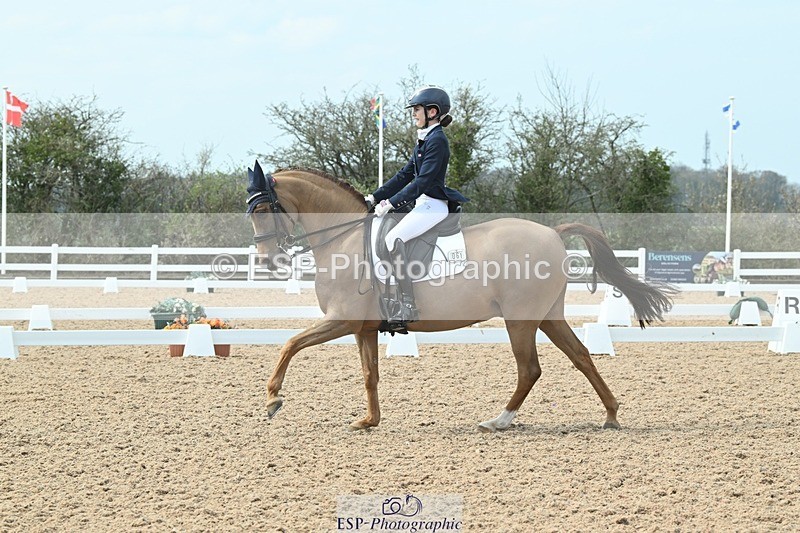 250403-123816-02389 - 061-Violet.Hawkins-DZL.Royal.Sunrise