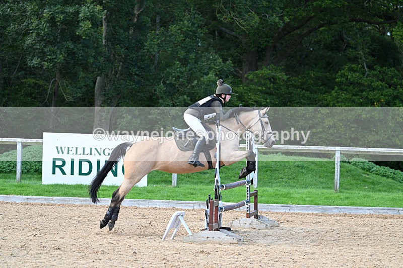 WJ7_5913 - Time 16:18 to 16:39