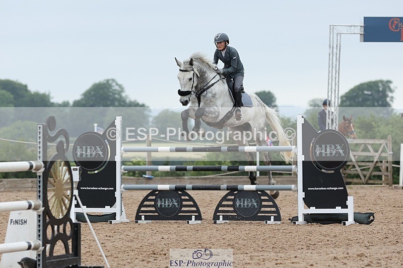 250524-125635-04852 - Cls 15 Snr Fox 1st Rnd