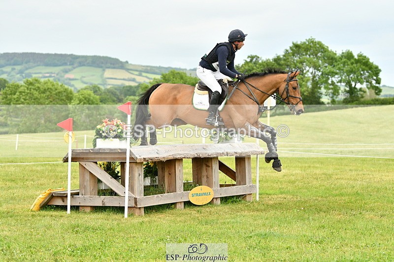 250524A-172242-14957 - C-284-Harry.Dzenis-KILBUNNY.MAXIMUS