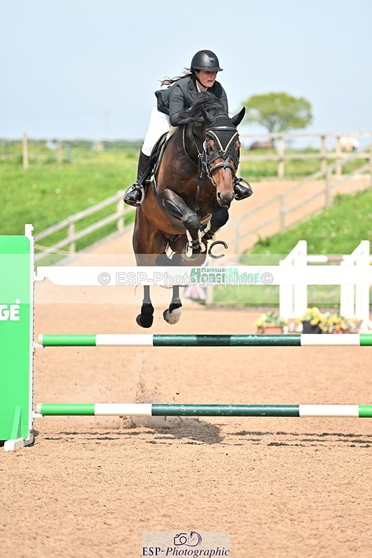 240510A-151834-08252 - Cls 23 Talent Seeker Inc 7yr old Jump Off and Presentations