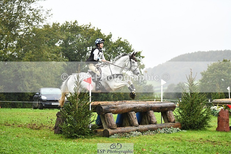 231021-104855-14220 - 646-SKIPTOTHEGOODBIT-Sophia.Mcdonald-SC+XC